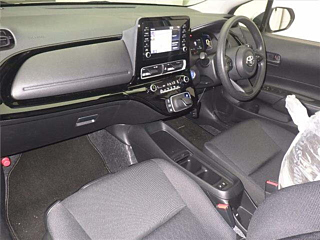 TOYOTA AQUA 2023