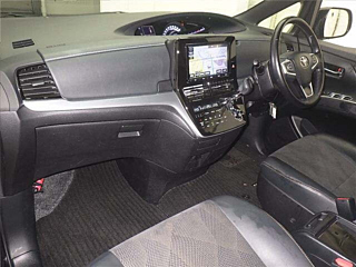 TOYOTA ESTIMA 2016
