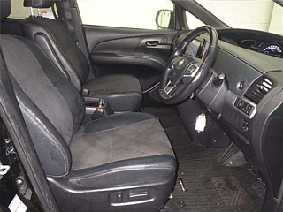 TOYOTA ESTIMA 2016