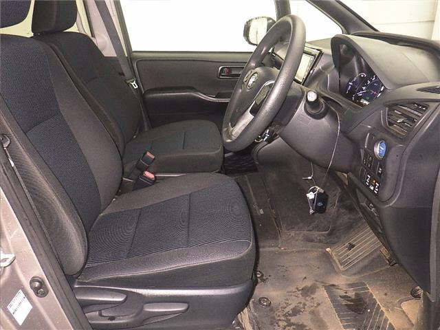 TOYOTA NOAH 2020