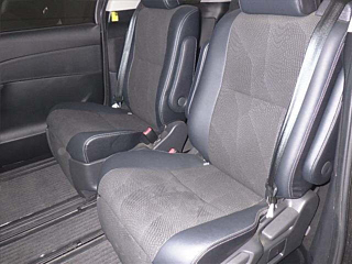 TOYOTA ESTIMA 2013