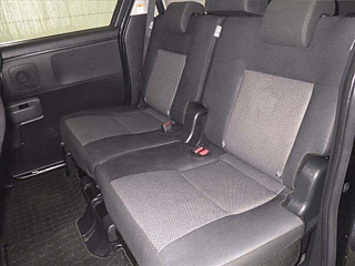 TOYOTA SIENTA 2023