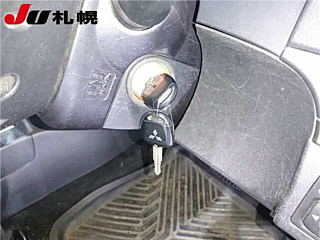 MITSUBISHI PAJERO 2013
