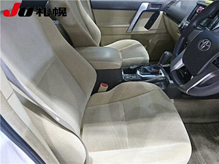 TOYOTA LAND CRUISER PRADO 2014