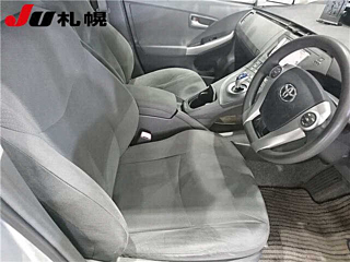 TOYOTA PRIUS 2010