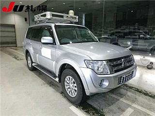 MITSUBISHI PAJERO 2013