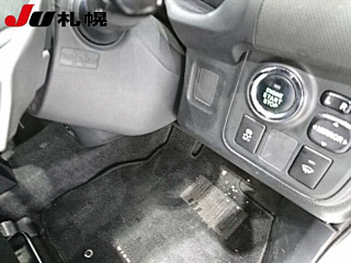 TOYOTA WISH 2010
