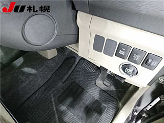 DAIHATSU MOVE 2012