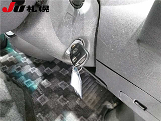 DAIHATSU HIJET VAN 2011