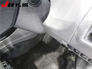 TOYOTA PRIUS ALPHA 2012