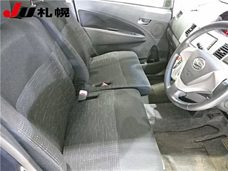 DAIHATSU MOVE 2012