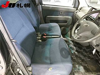 DAIHATSU HIJET VAN 2011