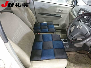 DAIHATSU MIRA E S 2012
