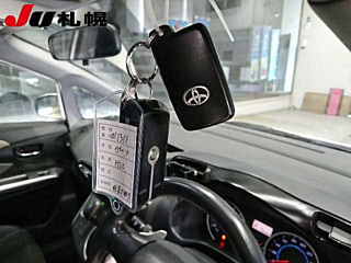 TOYOTA WISH 2010