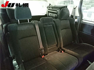 TOYOTA VELLFIRE 2009