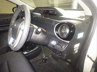 TOYOTA AQUA 2015