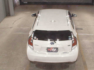 TOYOTA AQUA 2015