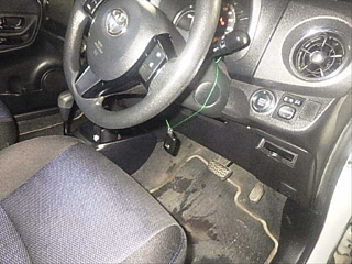 TOYOTA VITZ 2016