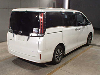 TOYOTA ESQUIRE 2020