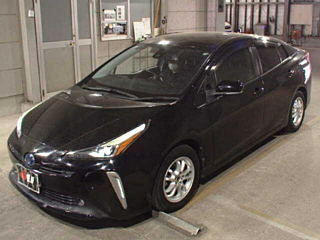 TOYOTA PRIUS 2021