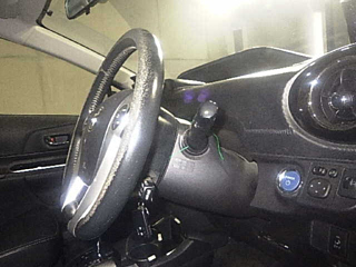 TOYOTA AQUA 2015