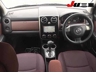MAZDA VERISA 2010