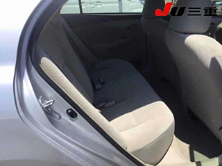 TOYOTA COROLLA AXIO 2010