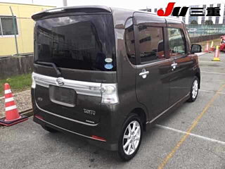 DAIHATSU TANTO 2012