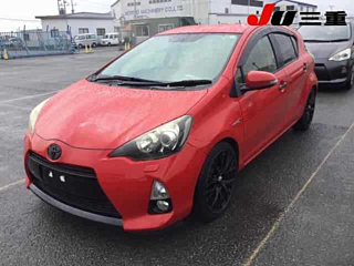 TOYOTA AQUA 2012