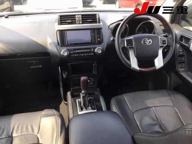 TOYOTA LAND CRUISER PRADO 2016