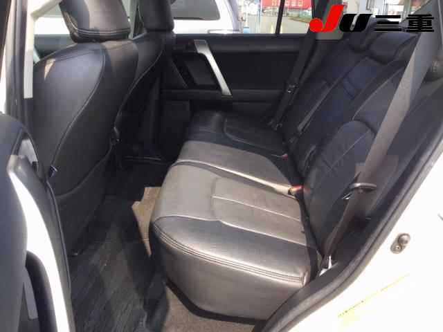 TOYOTA LAND CRUISER PRADO 2016