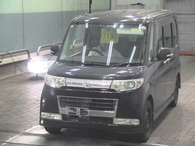 DAIHATSU TANTO 2008