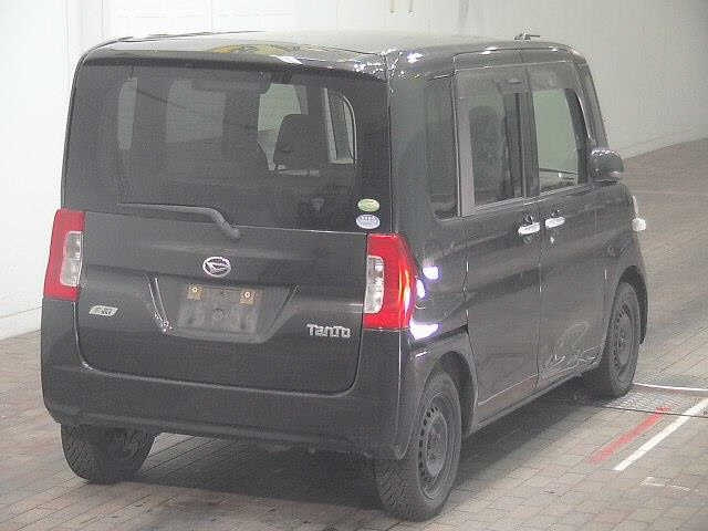 DAIHATSU TANTO 2014