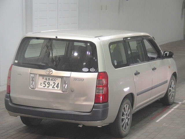 TOYOTA SUCCEED 2008