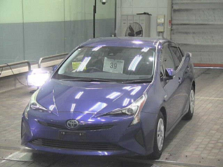 TOYOTA PRIUS 2016