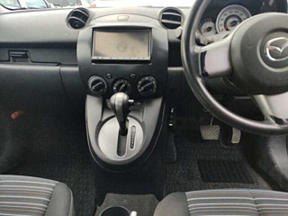 MAZDA DEMIO 2009