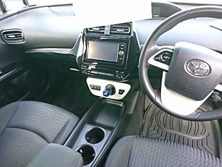 TOYOTA PRIUS 2016