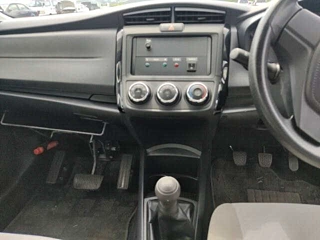 TOYOTA COROLLA AXIO 2015