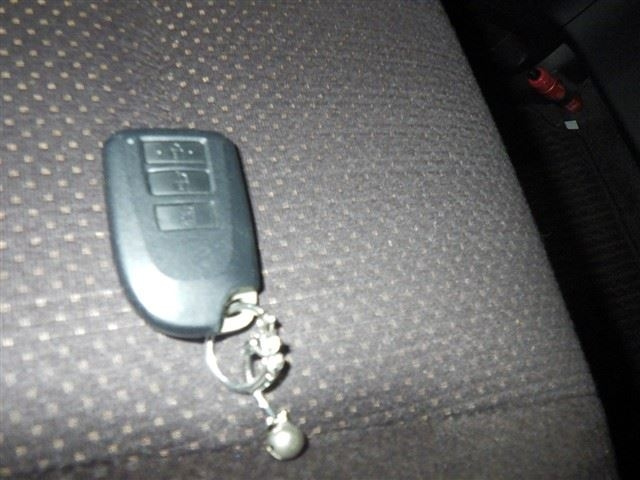 TOYOTA SPADE 2012