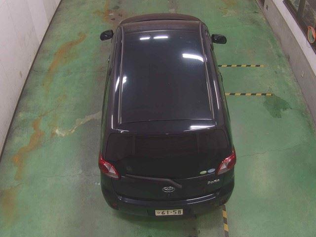 TOYOTA PORTE 2009