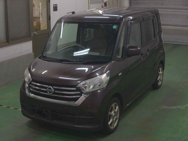 NISSAN DAYZ ROOX 2018
