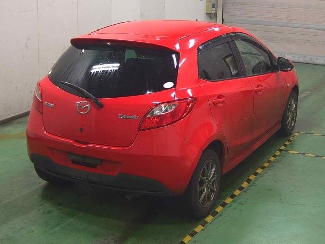 MAZDA DEMIO 2011