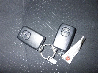 TOYOTA PRIUS 2012