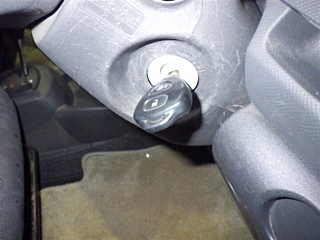 TOYOTA VITZ 2011