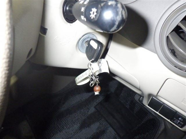 MAZDA CAROL 2011