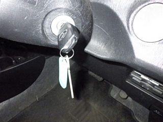 TOYOTA VITZ 2011