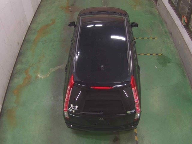 HONDA STREAM 2009