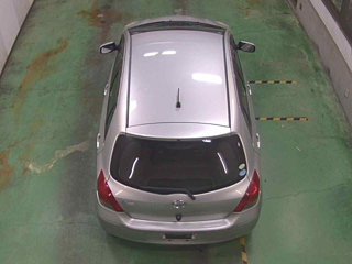 TOYOTA VITZ 2010