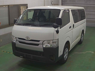 TOYOTA HIACE VAN 2014