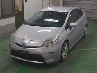 TOYOTA PRIUS 2012